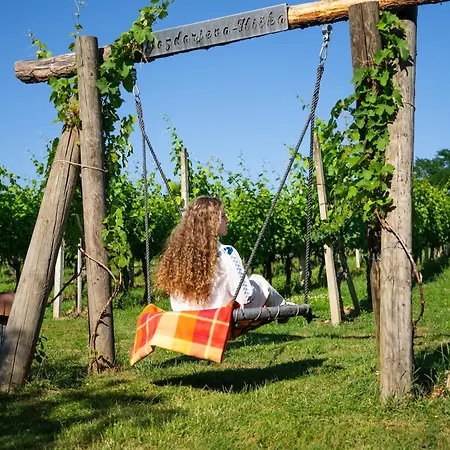 Gozdarjeva Hiska M&k