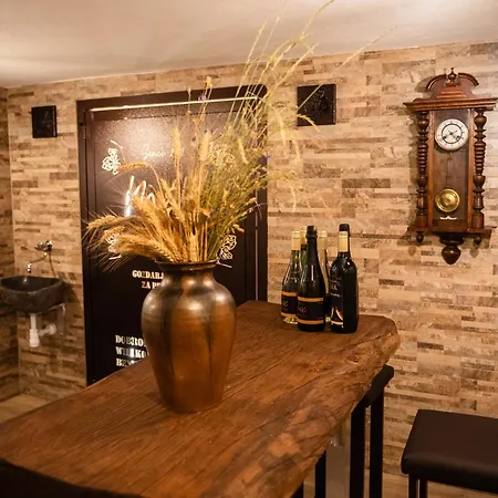 Tatil Evi Gozdarjeva Hiska M&k Dobrovnik